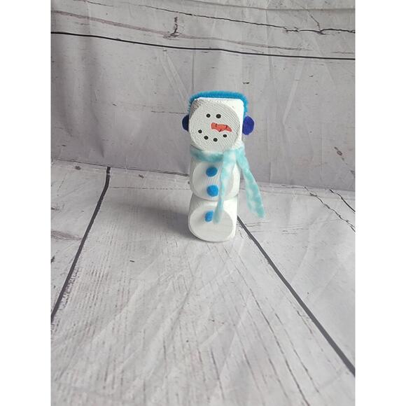 Wooden Handmade Snowman Winter Tiered Tray Home Decor Shelf Sitter Light BlueNew - Picture 1 of 4